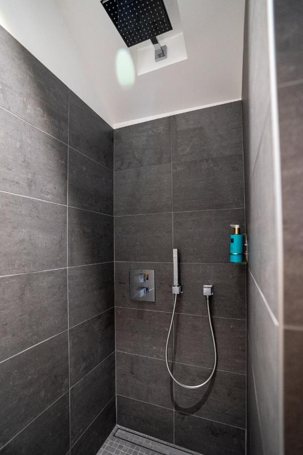 Krafft, Centre Ville, Climatise, Baignoire Double - La Cle Des Sacres Reims Bagian luar foto